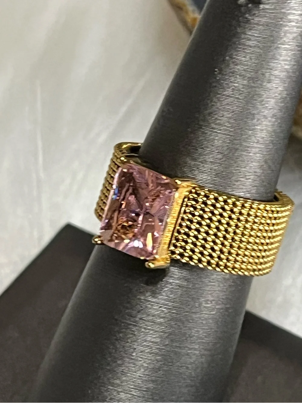 Pink Golden Mesh Ring